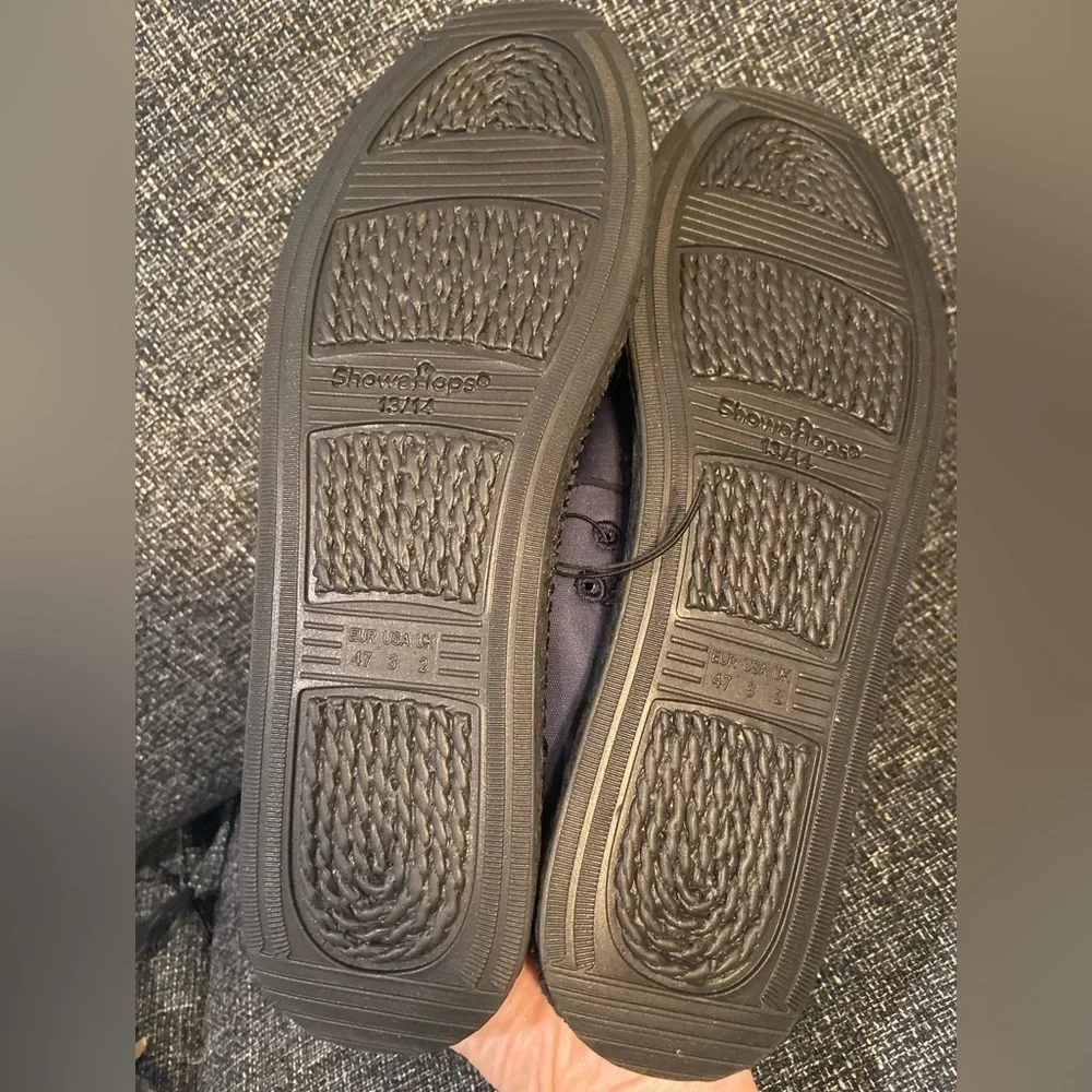 Showaflops~NWT~Men’s Classic Boat Shoe~Neoprene~Flexible Sole~Size 13/14